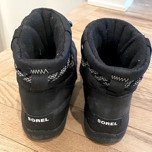 SOREL Whitney™ Short Boot - size 10